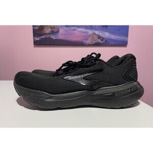 Brooks Men's Black Sneakers